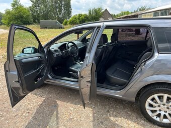 Opel Astra H 1.7cdti - 15