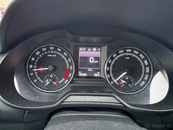 Škoda Octavia Combi SCOUT2.0 TDI DSG 4x4 - 15