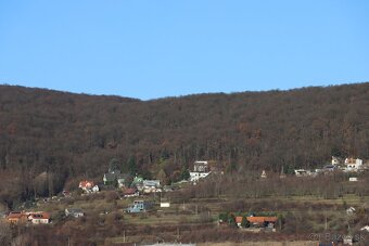 MODERNÝ BYT S PANORAMATICKÝM VÝHĽADOM NA MALÉ KARPATY - 15