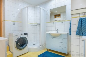 Samostatný 5 izb. rodinný dom vo výbornej lokalite v Trnave - 15