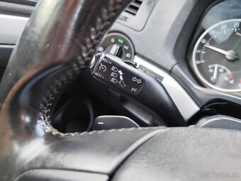 Octavia II 1.9 TDI bez DPF Elegance DSG - 15