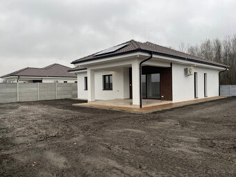 Predaj rodinných domov v obci Vrakúň - 15