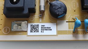 Náhradné diely Samsung UE55TU8070 - 15