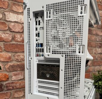 Ultra 9 285K\32GB\RTX 4090\SSD\1200W Zdroj - 15