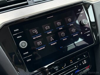 Volkswagen Passat Variant 2.0 TDi DSG 4Motion, r.v.: 2021 - 15