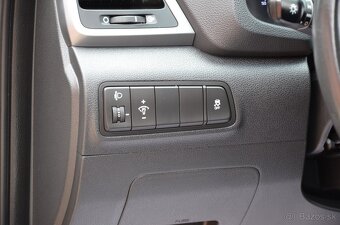 Hyundai Tucson 2,0 CRDi Family 4x4 AT6 100kw - 15