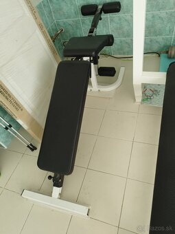 Posilňovacie zariadenia a činky - 15