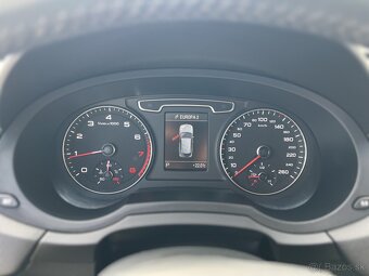 Audi Q3 2.0 TFSI - 15