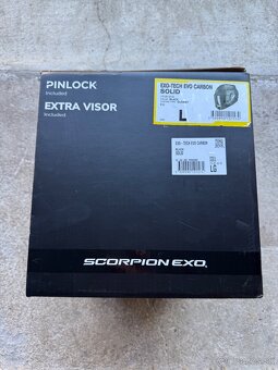 Scorpion Exo-Tech Evo Carbon lesklá - 15
