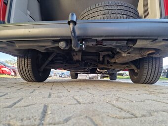Volkswagen Caravelle 2.0 TDi 150k 4x4 DSG7 9-miest. (s DPH) - 15