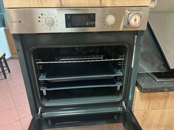 Prodám krásnou zánovní kuchyň Nobilia vertico - 15