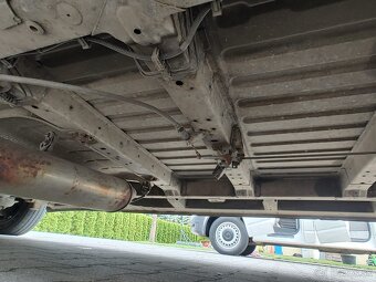 Predám dodávku Peugeot Boxer s motorom 3,0 iveco - 15