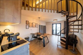 CHORVÁTSKO - Dom so štyrmi apartmánmi 100 m od mora - VRSI,  - 15