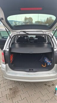 Opel Astra Statio Wagon - 15