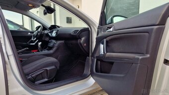 Peugeot 308 - 15