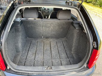 Škoda Fabia 2.0 MPI - 15
