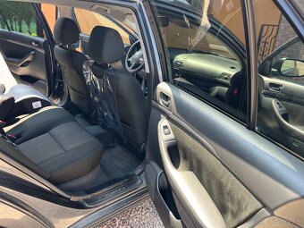 Toyota Avensis 2.2 D, r.v. 2007, 110kW - 15