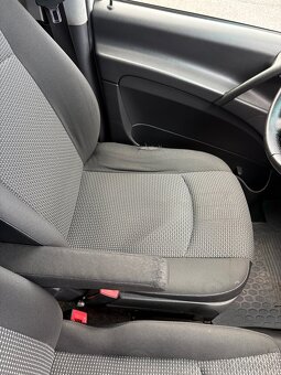 Mercedes Vito 113cdi 9 miestne - 15