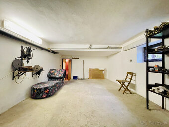 A-W REAL | RODINNÝ DOM NA PREDAJ V OBCI OKOČ - 15