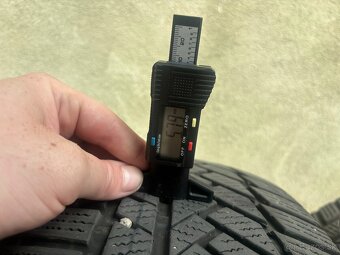 Zimné pneumatiky Continental 235 50 R19 - 15