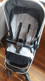 MOON RESEA S - 15
