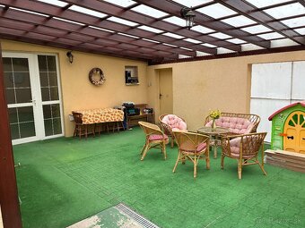 Rodinný dom 4.izbový + viničný domček s pozemkom - 15