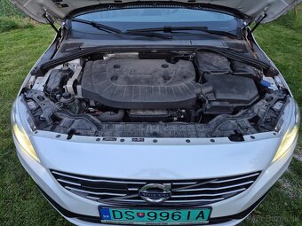 Volvo V60 plugin-hybrid, D5 AWD, r.v. 2016 - 15