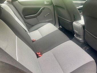 Ford Focus 1.6 TDCI 66kw 2010 - 15