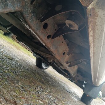 Mitsubishi L200 - 15
