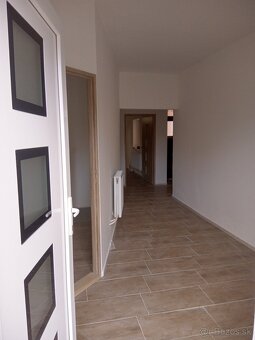 Moderný tehlový dom v Chynoranoch na predaj - - 15