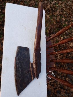 Sekery.Tešla.Topor. - 15