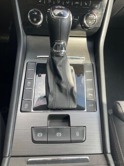 Škoda Superb combi 2.0 TDI 140kw DSG - 15