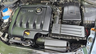 ŠKODA OCTAVIA COMBI II 1.9 TDI 77KW ELEGANCE - 15