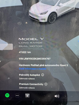 Tesla Model Y LR 514PS Enhanced FSD 47 800 km Biely Interier - 15