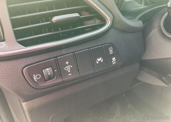 Hyundai i30 1.0-1.MAJ.-KAMERA-ISOFIX - 15
