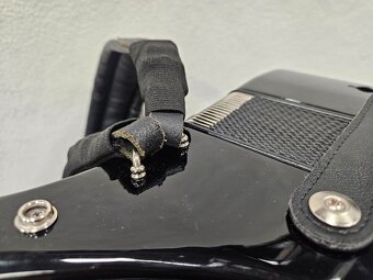 akordeon Weltmeister Saphir 120 basovy - 15