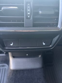 Škoda Karoq 2.0 TDI EVO SCR Ambition 4x4 DSG - 15