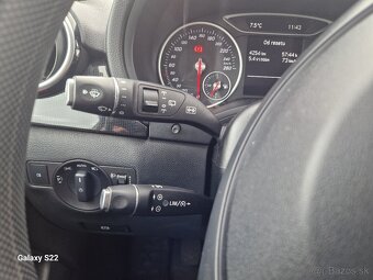 Mercedes- Benz  B 200D - 15