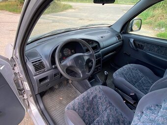 Citroen Berlingo 2.0 HDI 66 kW tažné 194tkm nové ČR serviska - 15