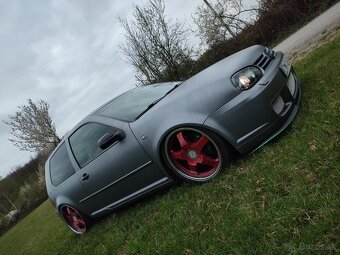 Golf 4 vr5 4motion r32 look - 15