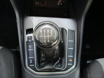 VW GOLF SPORTSVAN 1,2TSi 63kw 06/2016 bez koroze - 15