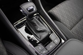 ŠKODA KAROQ 1.5 TSI 110kW ACT EVO DSG 2025 - 15