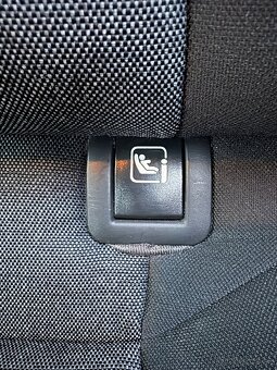 Hyundai i30 CW 1.5 TGDi BENZÍN + mHEV, AUTOMAT, kúpené v SR - 15