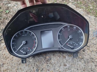 PREDAM BUDIKY SKODA OCTAVIA 2 - 15