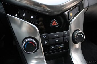 CHEVROLET CRUZE SW 2.0 VCDI 120kW 2013 - 15