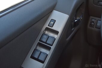 Nissan Pathfinder 2.5 dCi terénne - 15