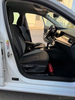 Škoda Scala 1.6 TDI 85kw DSG CarPlay,Navi,Kamera,R18 - 15