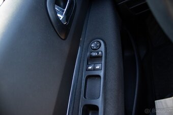 Peugeot 3008 1.6e VTi Confort Pack - 15