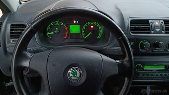 ŠKODA ROOMSTER 1.4 MPI 63 kW PLUS EDITION - 15