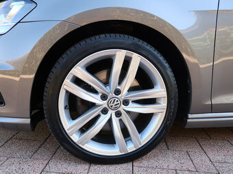 Volkswagen Golf VII 2.0 TDI 4motion R-line ACC - 15